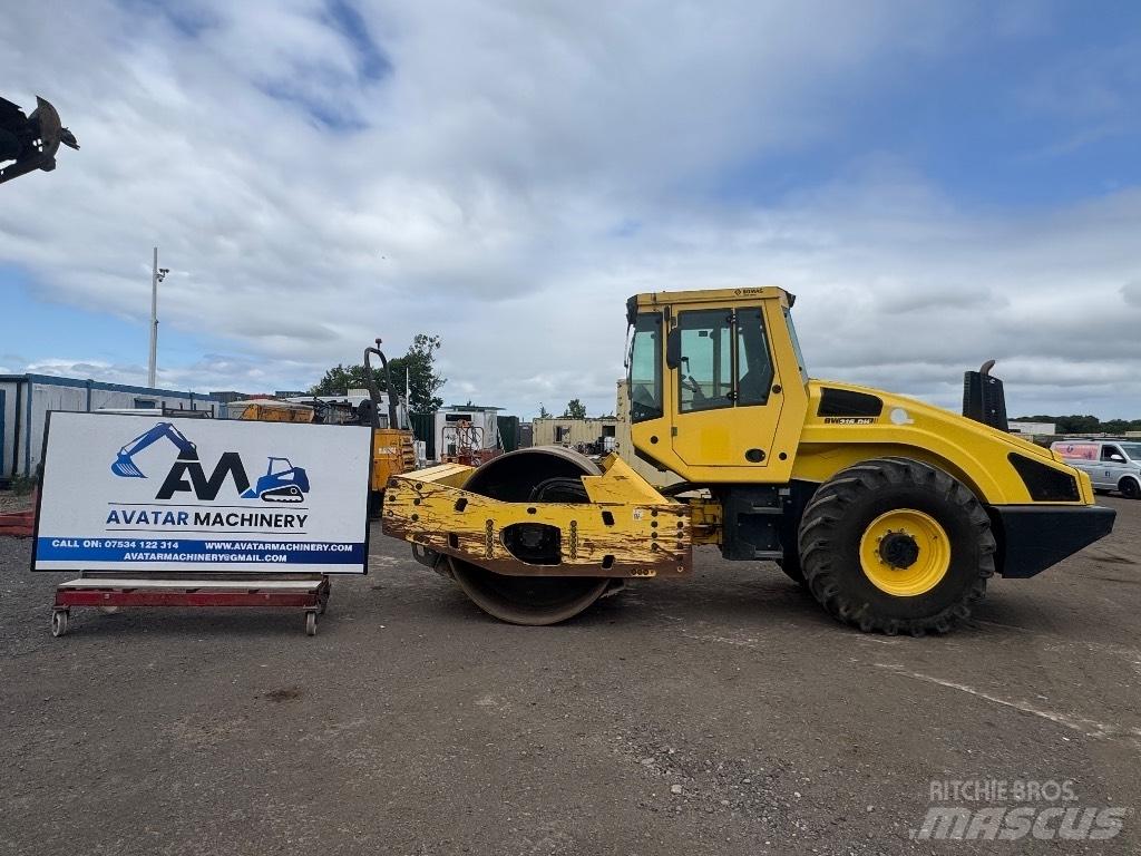 Bomag BW 216 D H-4 Еднобарабанни ролки
