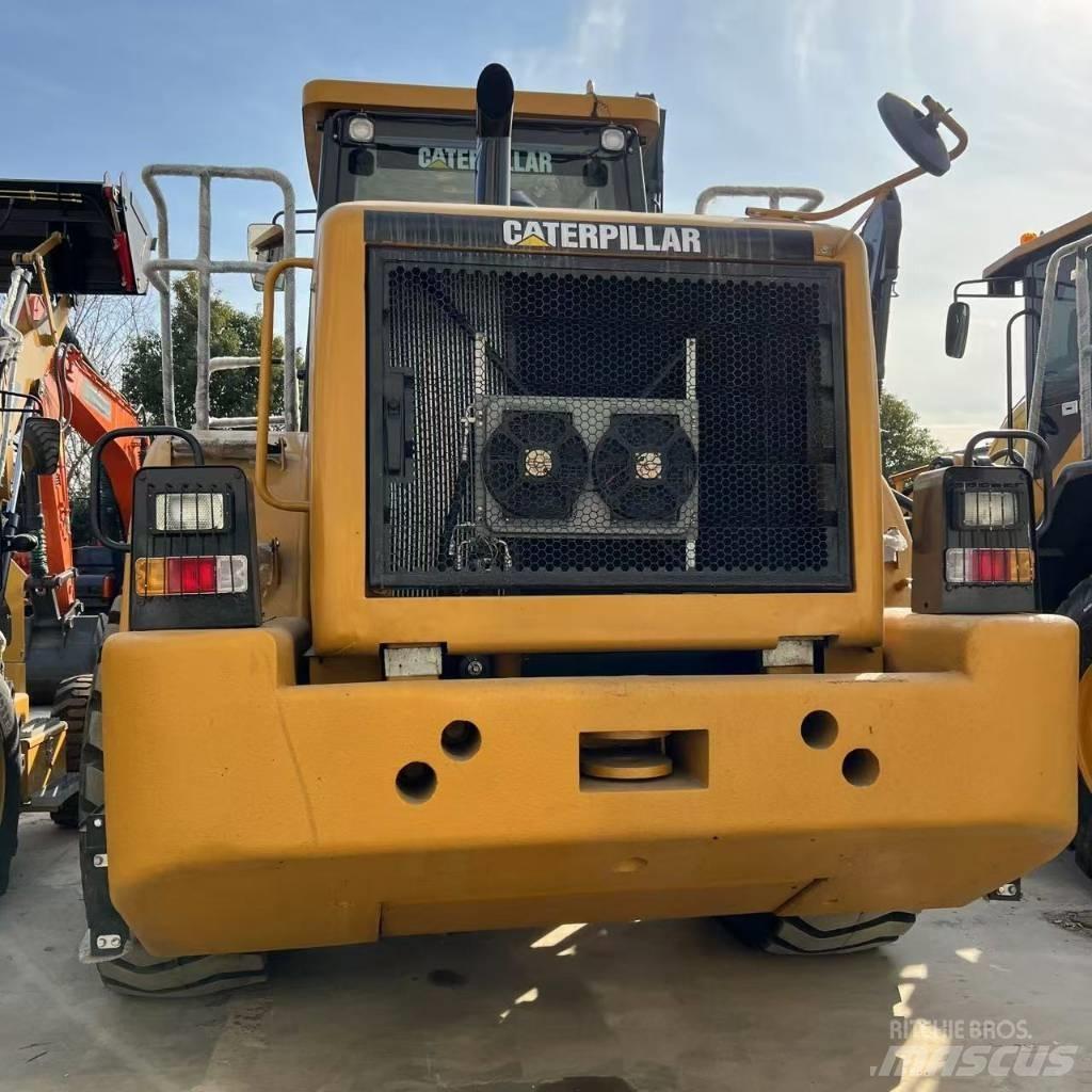 CAT 966 H Колесни товарачи