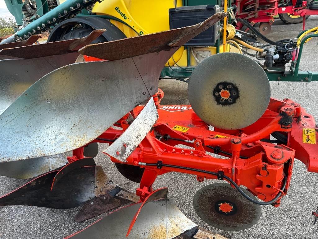 Kuhn Vari-Master 123 Реверсивни плугове