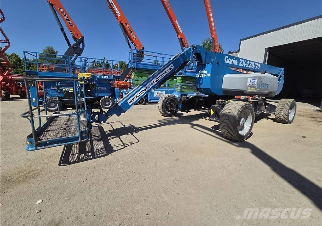 Genie ZX 135/70 Съчленени стрелови подемници