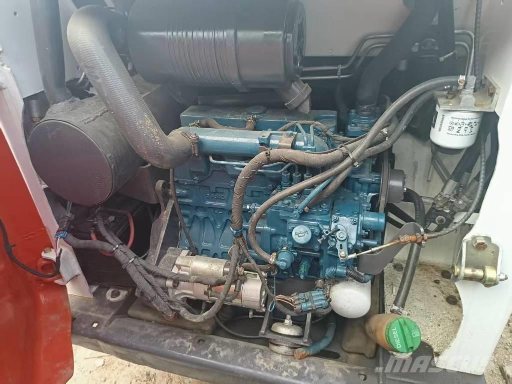 Bobcat S 450 Мини товарачи
