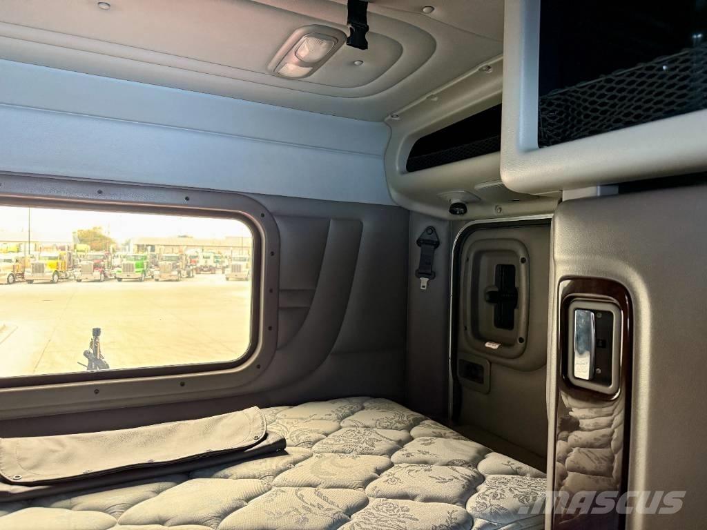 Peterbilt 389 Влекачи