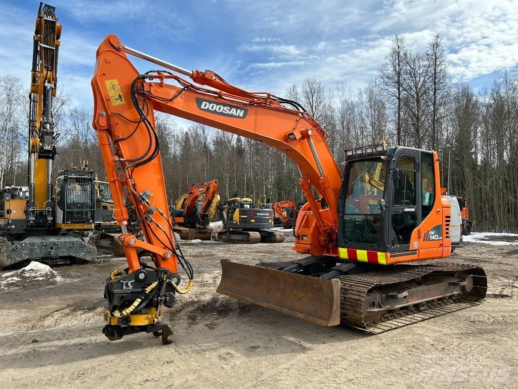 Doosan DX 140 LCR-3 Верижен екскаватор