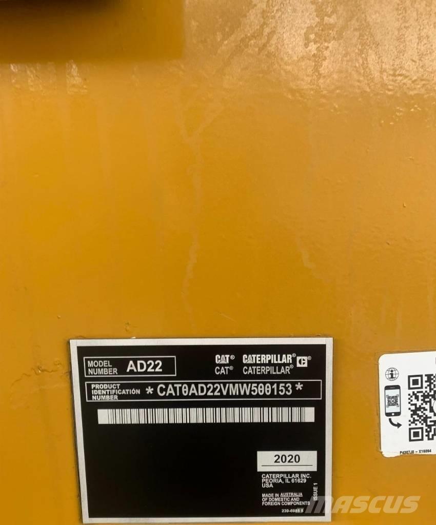 CAT AD 22 Самосвал