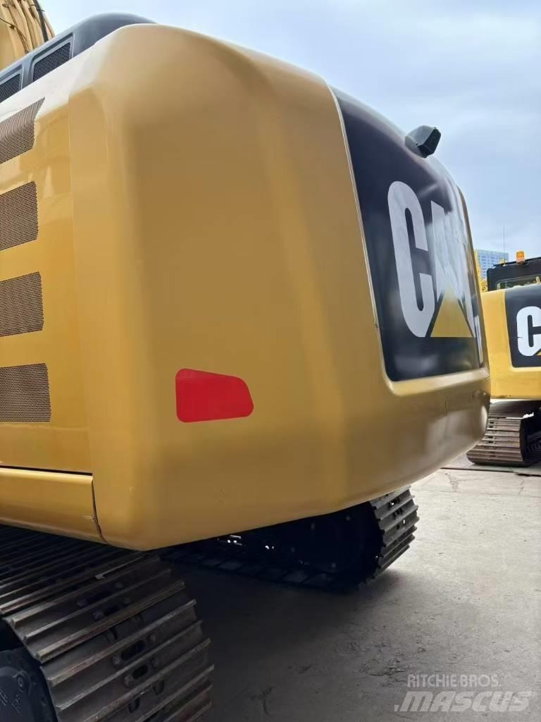 CAT 320 E Верижен екскаватор