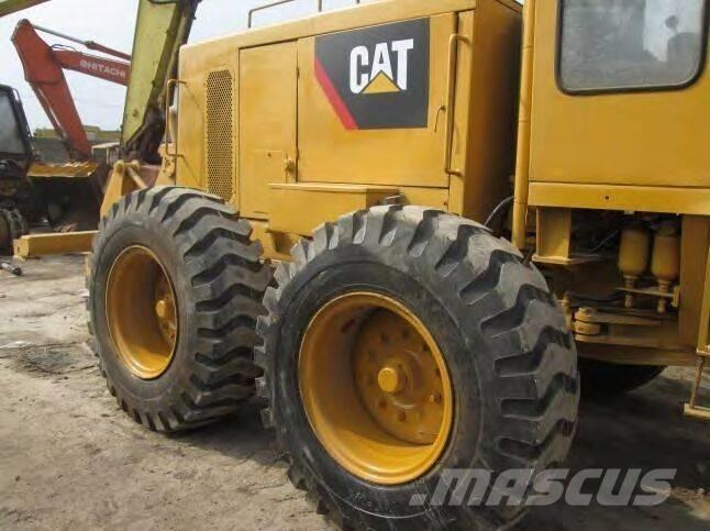 CAT 140 G Грейдери