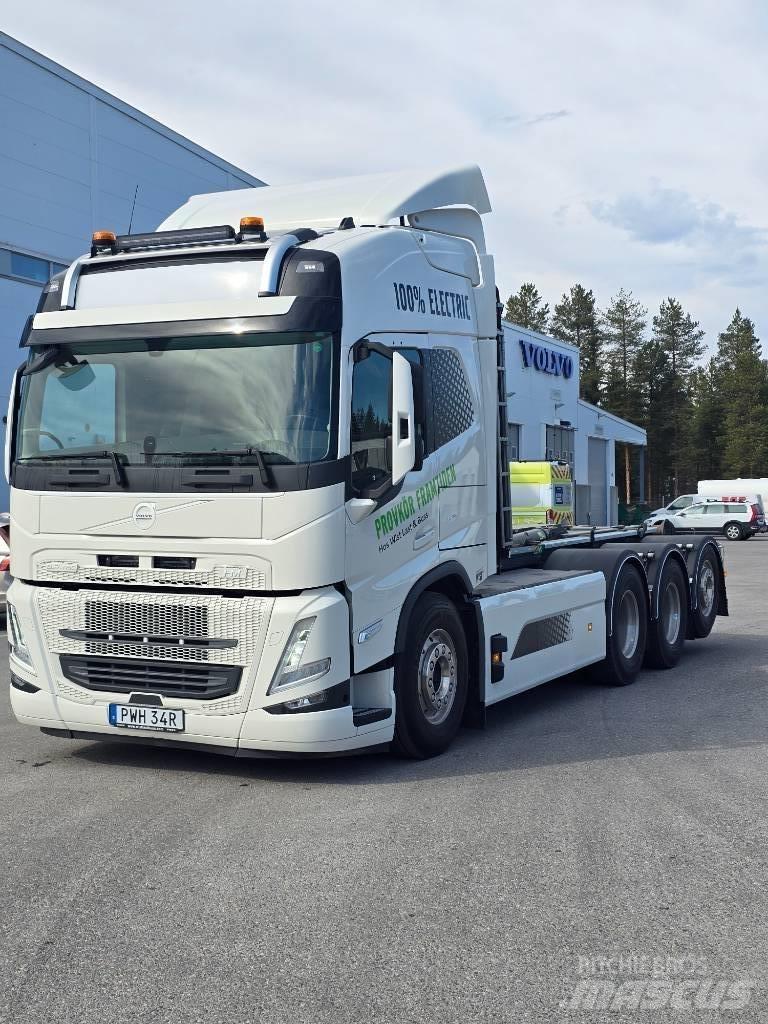 Volvo FM Electric Камиони с кран с кука