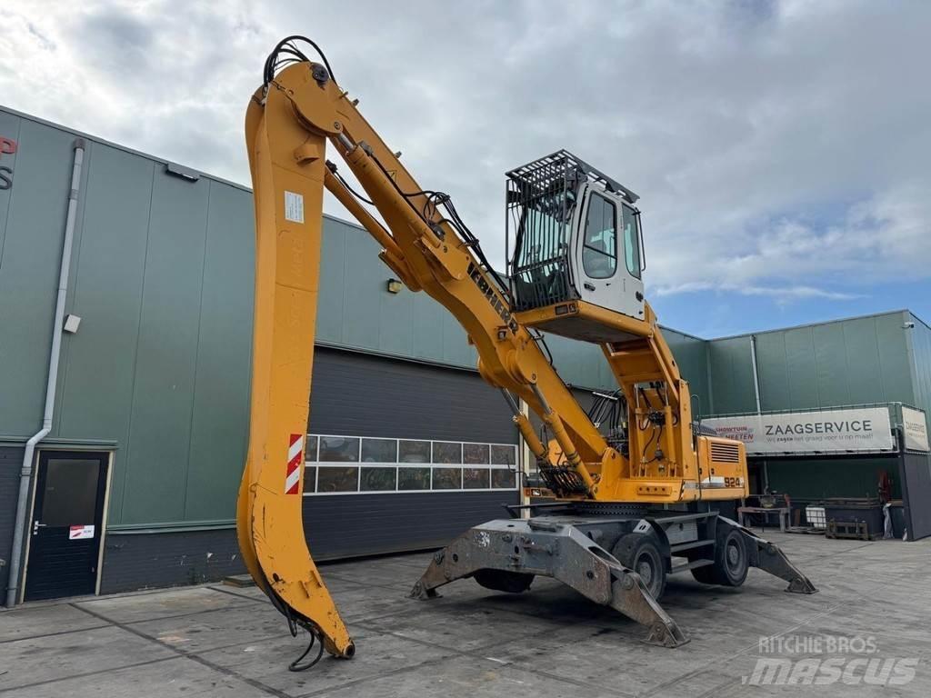 Liebherr A 924 C Оператори на отпадъци/индустрия
