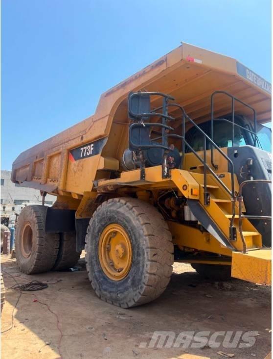 CAT 773 E Твърди самосвали
