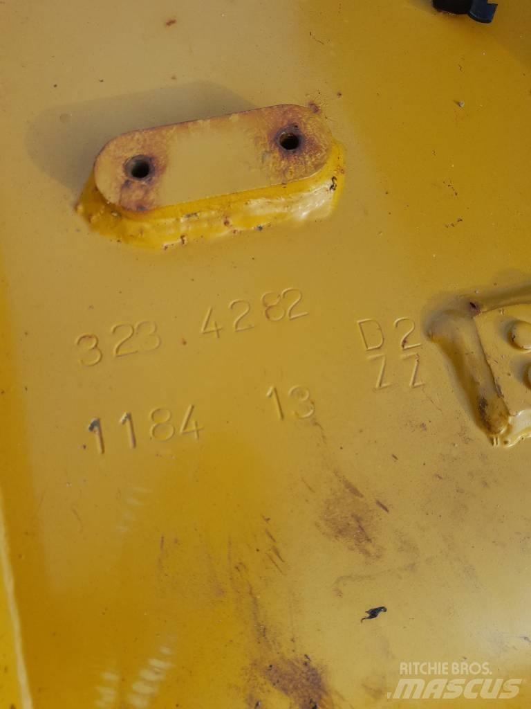 CAT 906 Lyftramverk Колесни товарачи