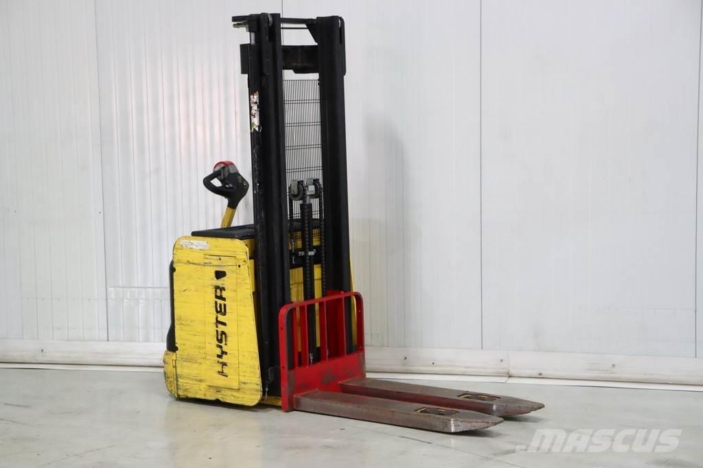 Hyster S1.4 ILAC Колички високоповдигачи с теглич