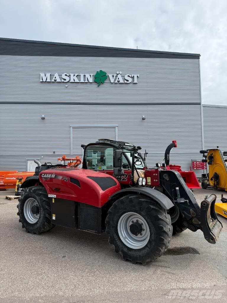Case IH Farmlift 742 Телескопични товарачи