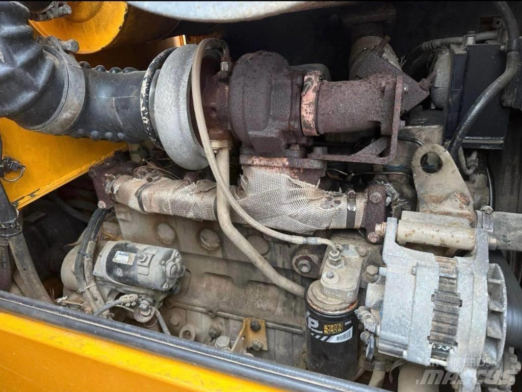 Hyundai HL 740-7 Колесни товарачи