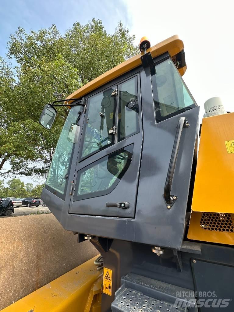 XCMG 263J Еднобарабанни ролки
