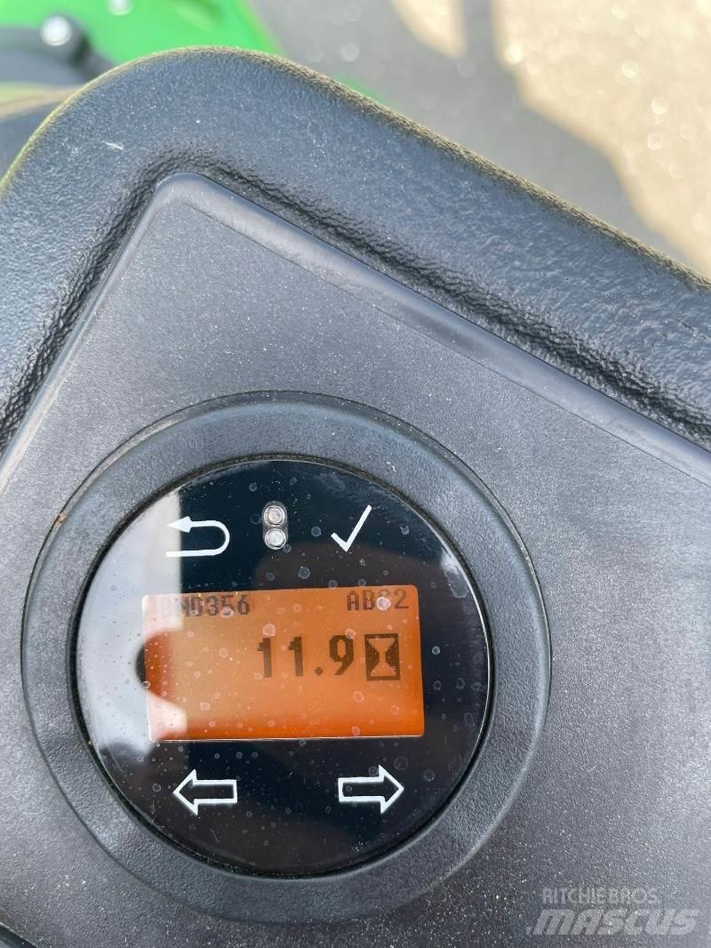 John Deere Z997R Косачки