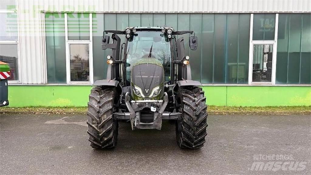 Valtra n155ea Трактори