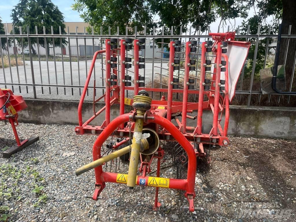 Kuhn GA 3201 G M Гребла и сенообръщачки