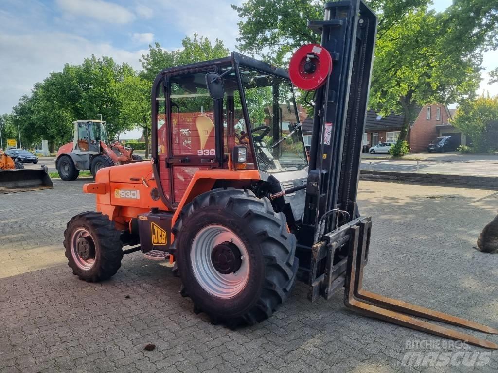 JCB 930-4 Камиони за херавни местности