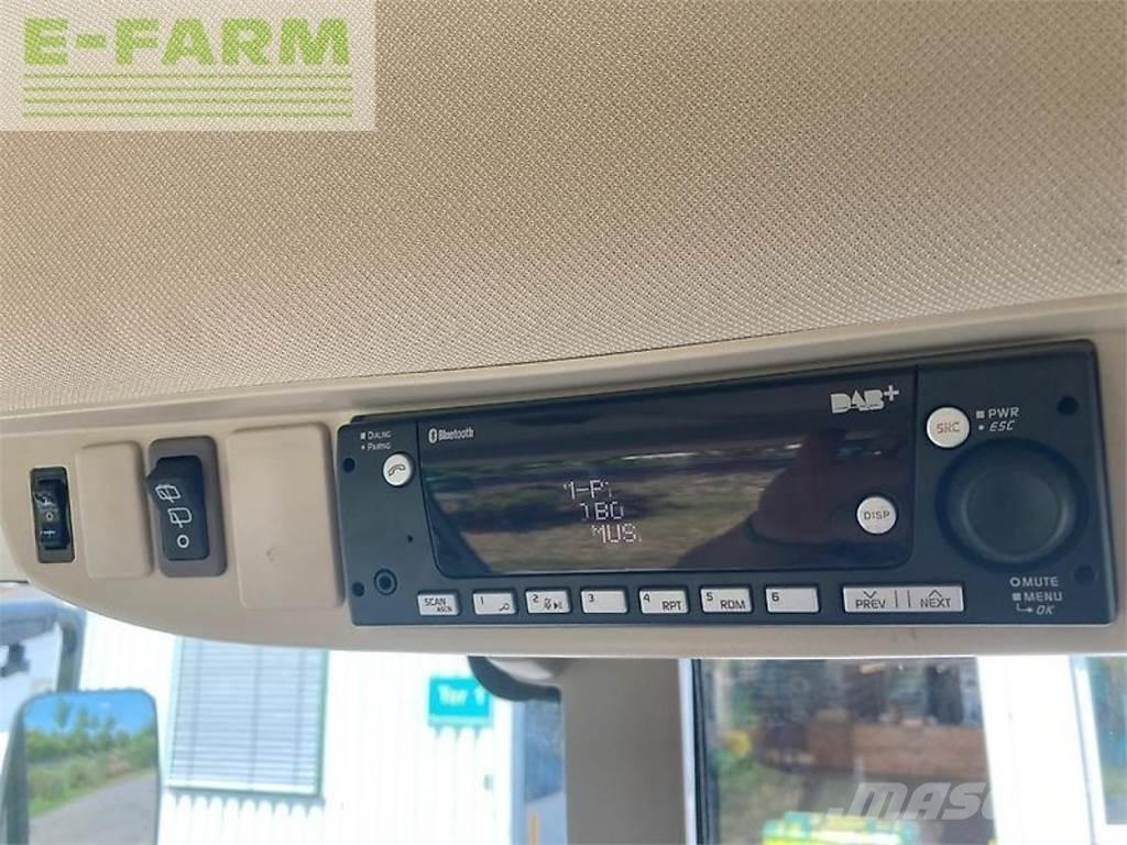 John Deere 6100m Трактори