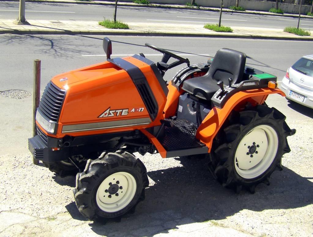 Kubota ASTE A-17 4wd Трактори