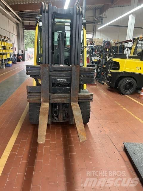 Hyster H2.5FT Дизелови камиони