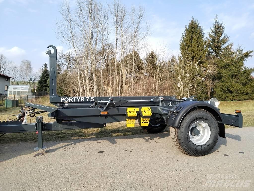 WTC PORTÝR 7.5 Камиони с кран с кука