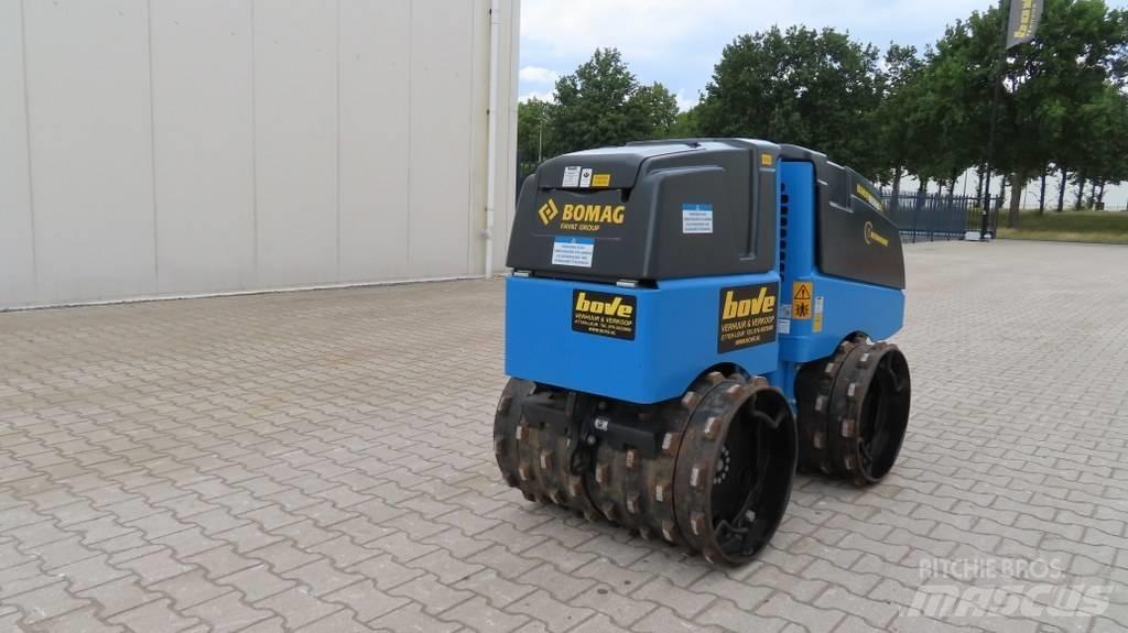 Bomag BMP 8500 Двойни барабанни ролки
