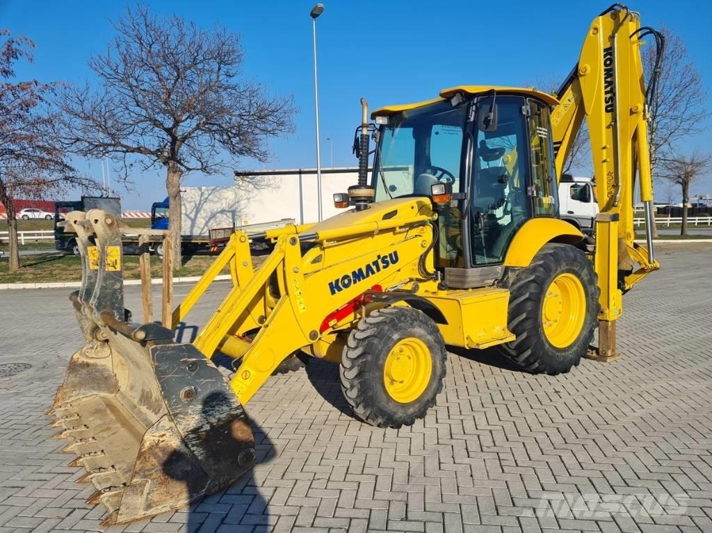 Komatsu WB 97R-5E0 Товарач със заден ексватор