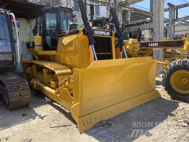 CAT D 6 G Верижни булдозери
