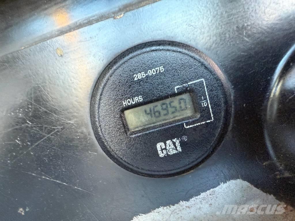CAT 308 D CR Средни екскаватори 7т - 12т