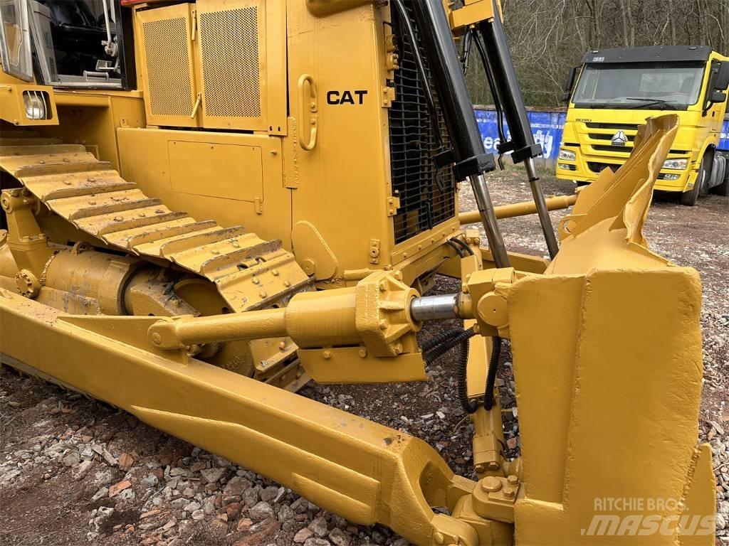 CAT D 7 H Верижни булдозери

