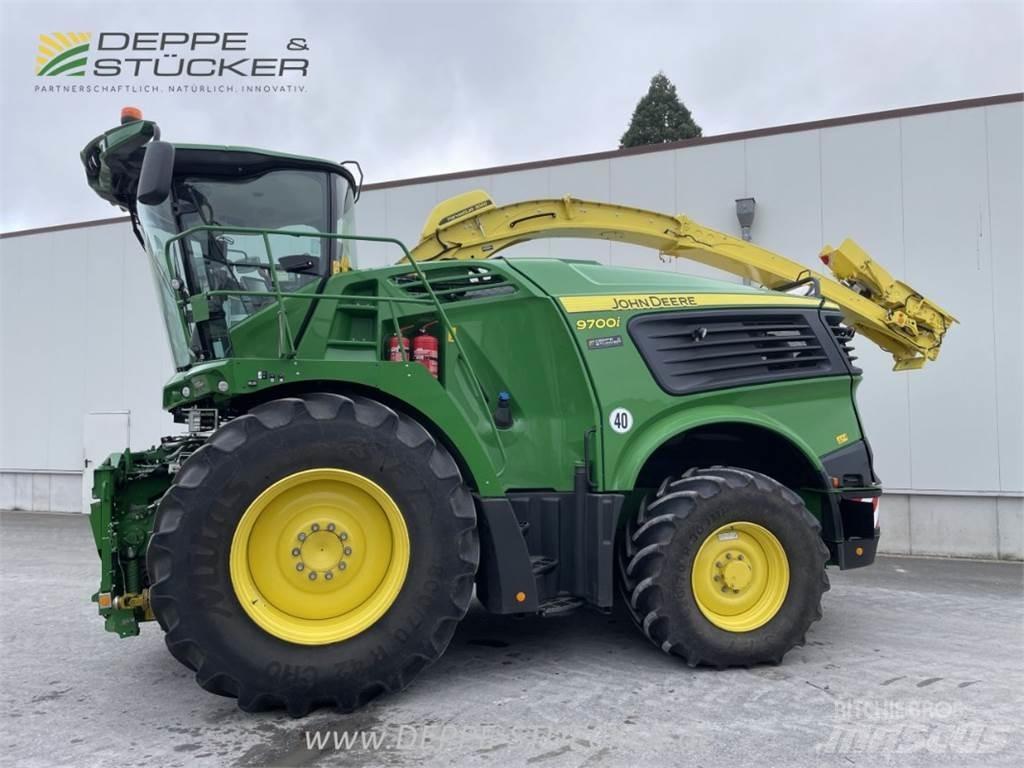 John Deere 9700i Фуражни комбайни
