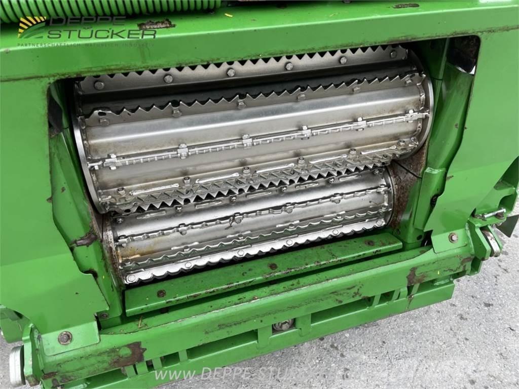 John Deere 9700i Фуражни комбайни