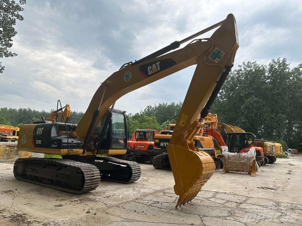 CAT 320D Верижен екскаватор