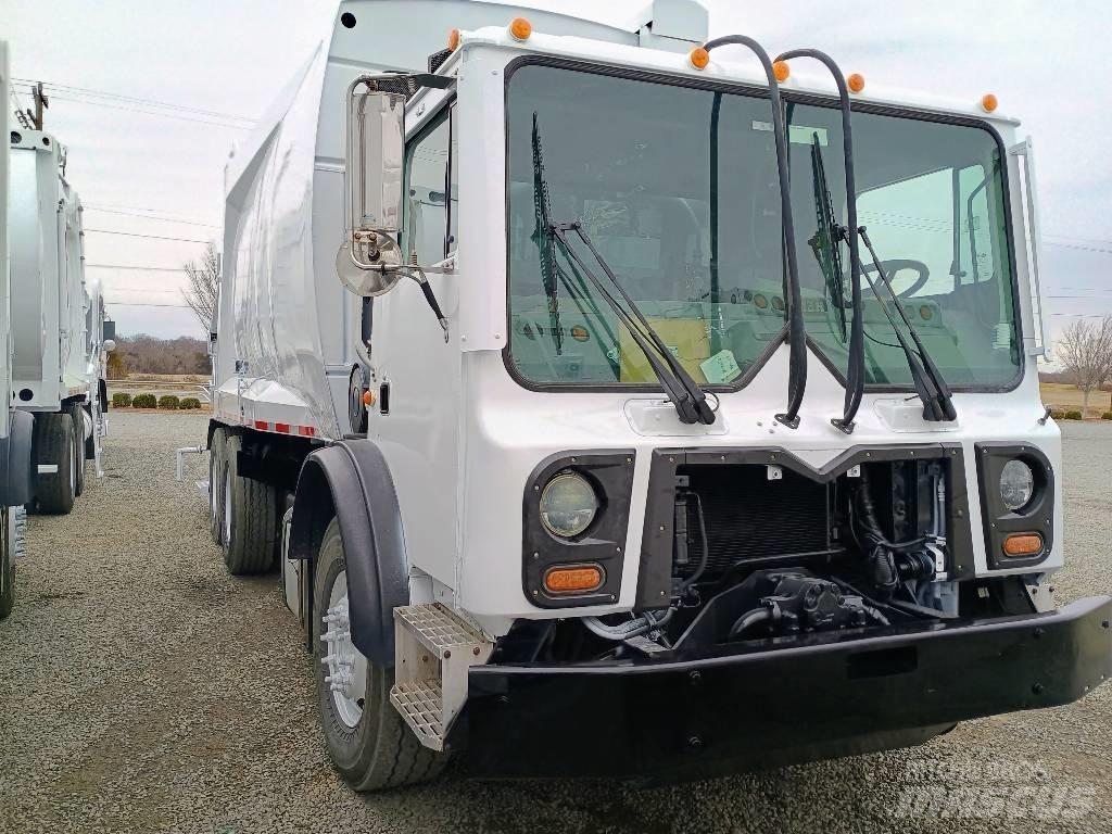 Mack MRU613 Камиони за отпадъци