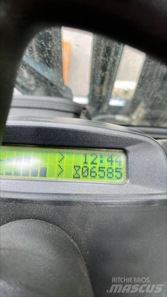 Yale GDP 35 VX Дизелови камиони
