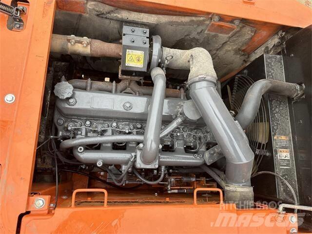 Doosan DH150W Колесни екскаватори
