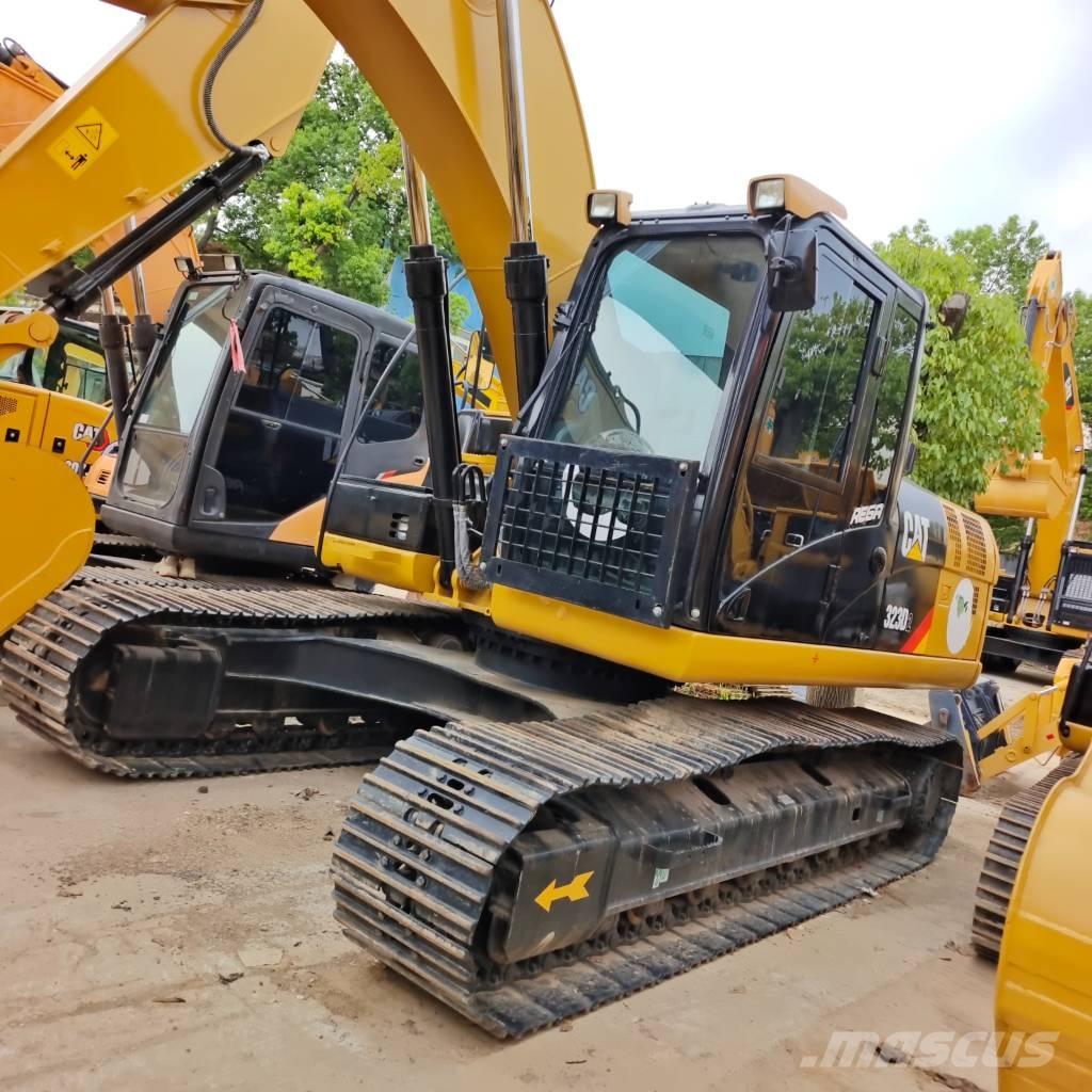 CAT 323 D Верижен екскаватор