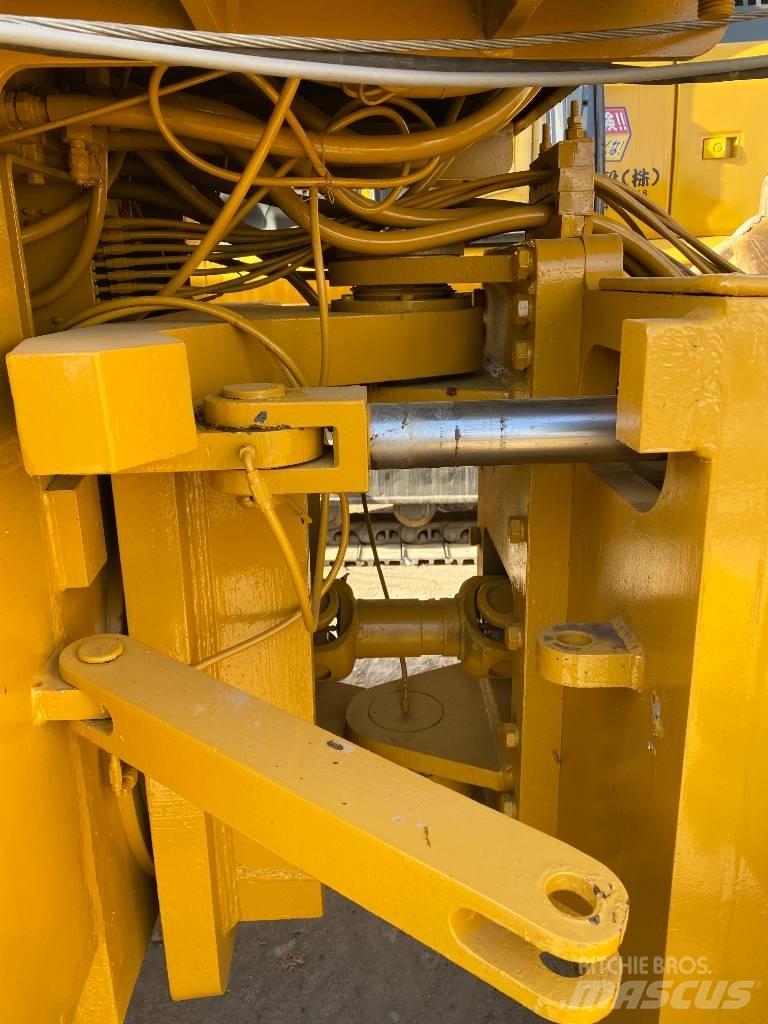 CAT 826 G Уплътнители за почва
