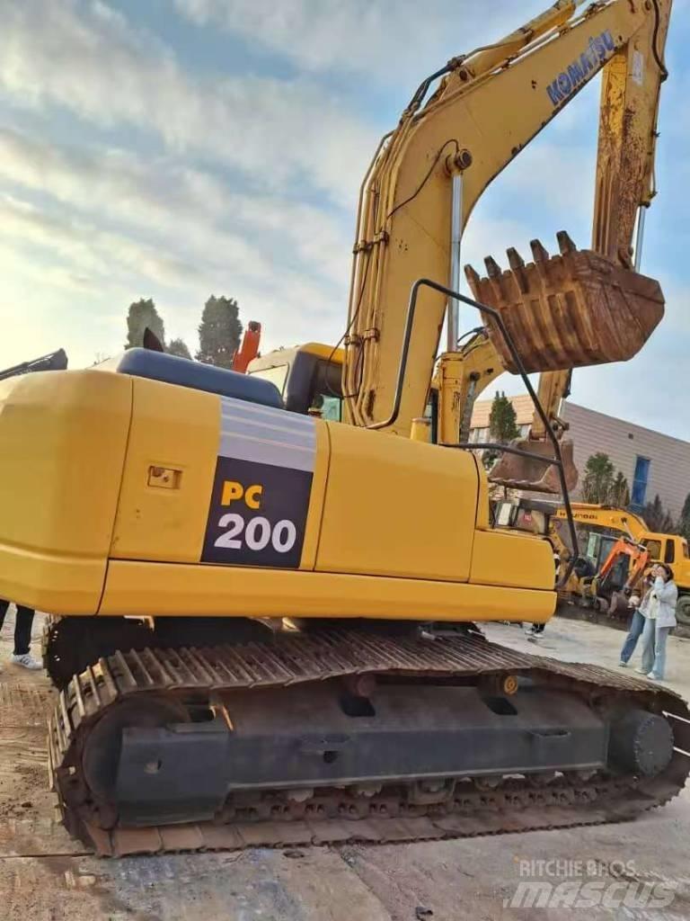 Komatsu PC 200-7 Верижен екскаватор