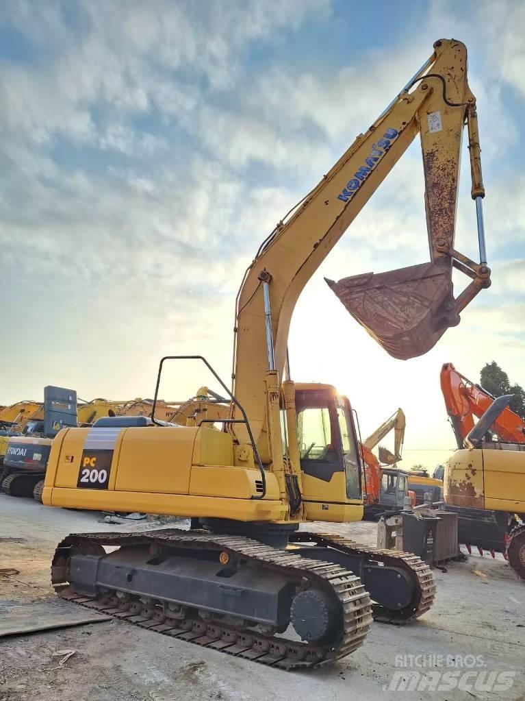Komatsu PC 200-7 Верижен екскаватор