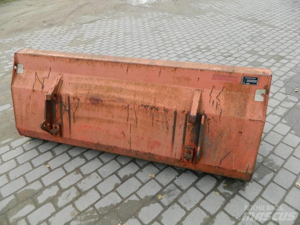  Kauss 18 Други товарещи и копаещи и аксесоари