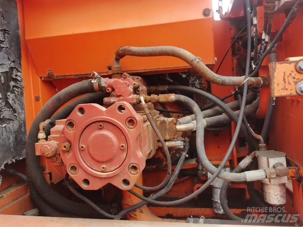 Doosan DH 210 W-7 Колесни екскаватори