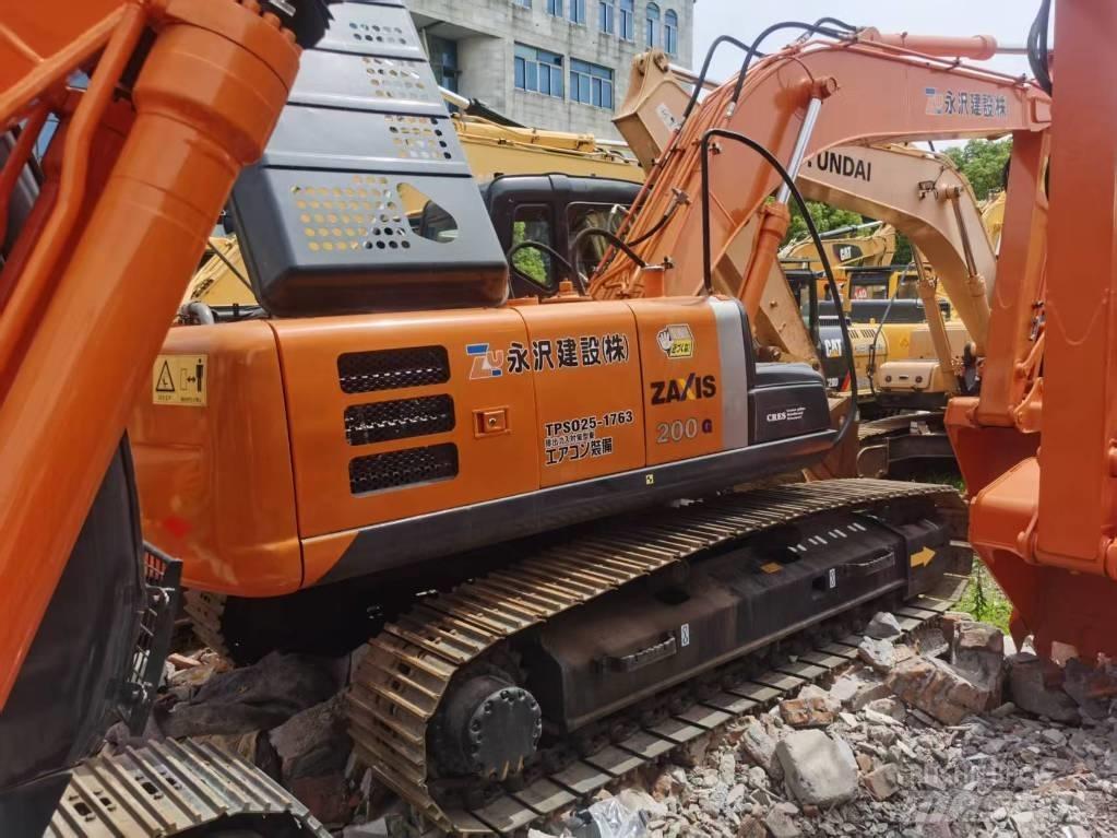 Hitachi ZX 200 Верижен екскаватор