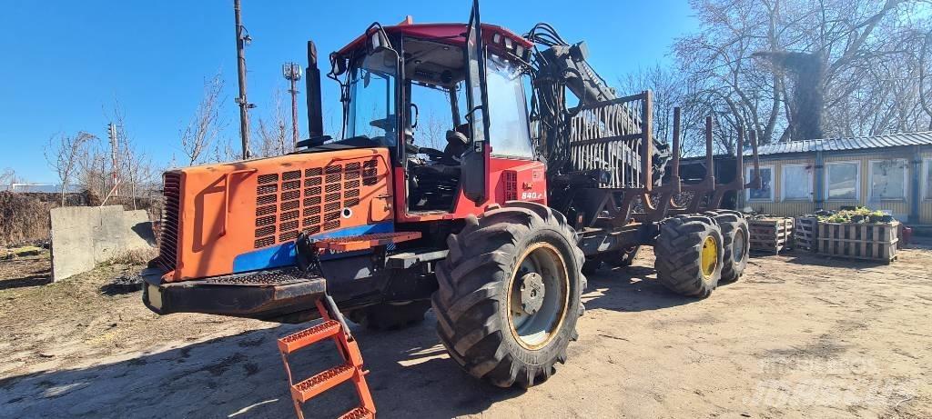 Valmetal 840.2 Форуардери