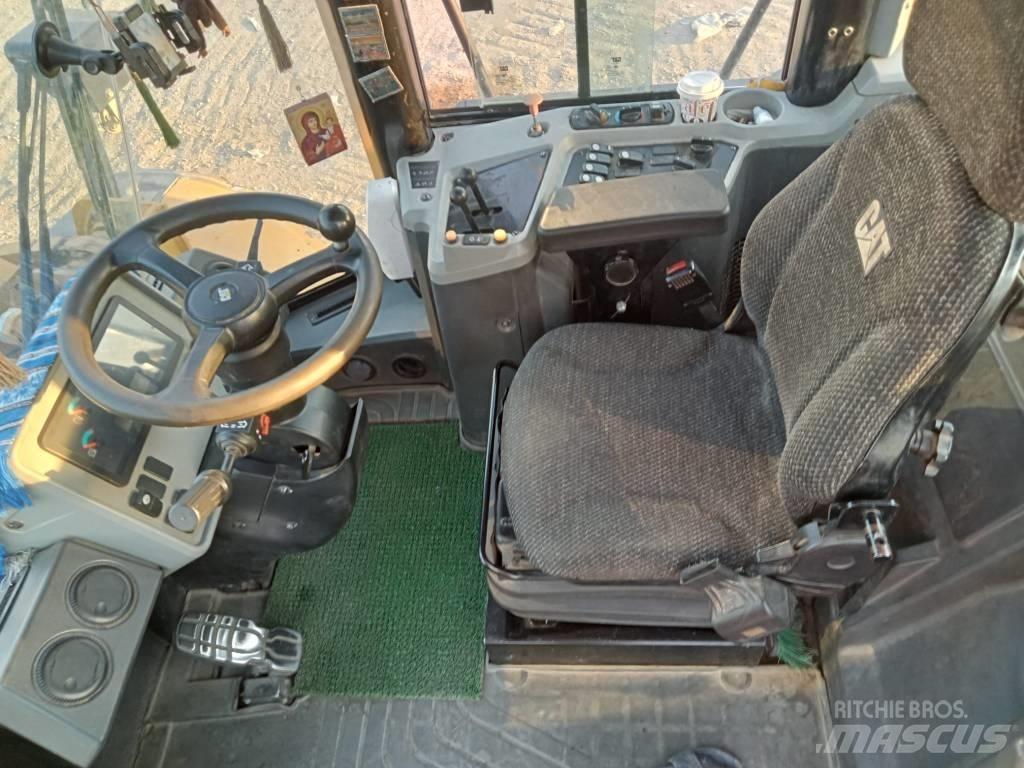 CAT 950 GC Колесни товарачи