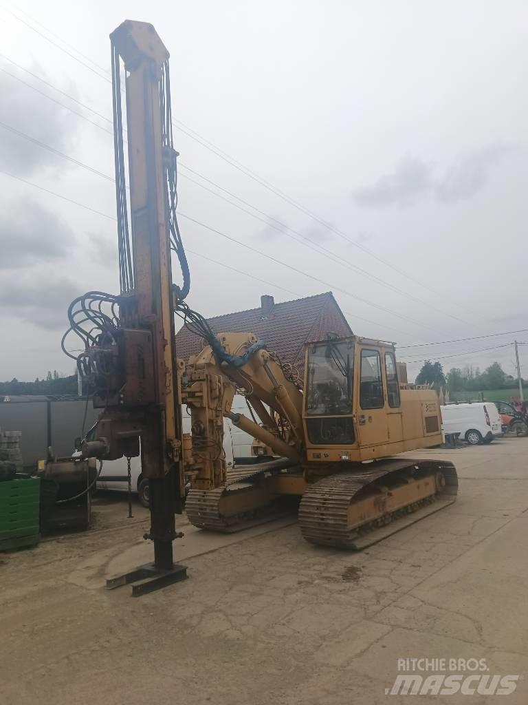 Liebherr R 922 L Верижен екскаватор