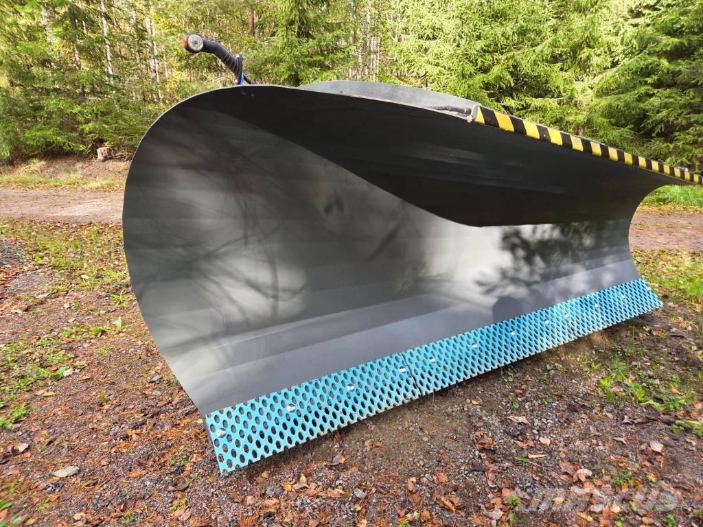 Snowek AA 320 Снегочистачки