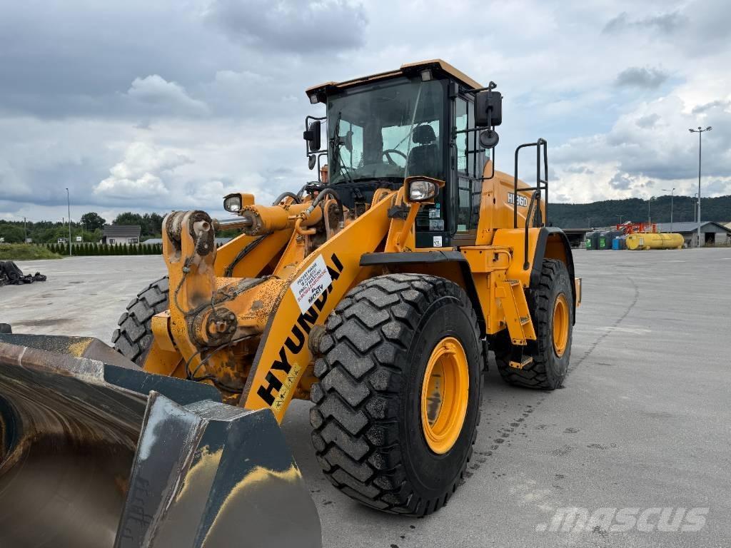 Hyundai HL 960 Колесни товарачи
