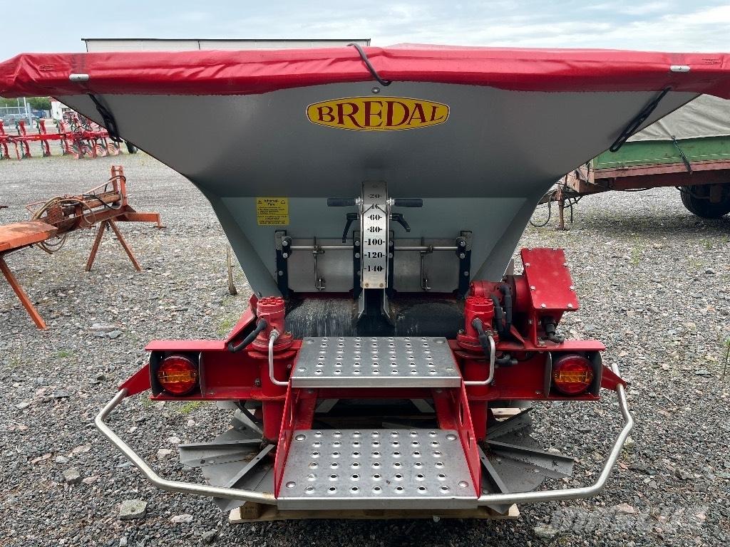 Bredal SGS 1500 Разстилачки на пясък и сол